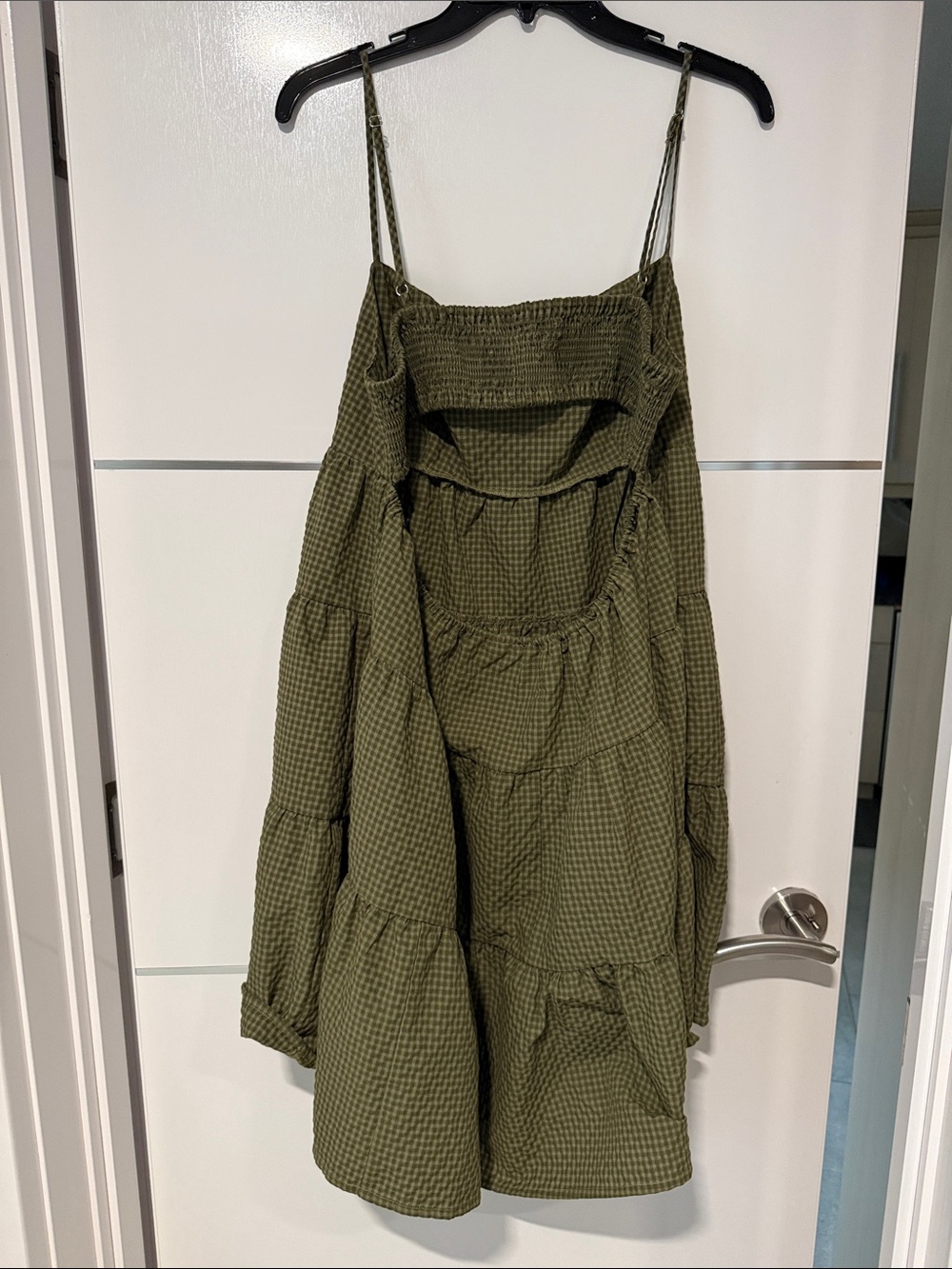 NWOT Urban Outfitters Kimchi Blue Olive Green Tiered Backless Sundress Size XL - Picture 8 of 11